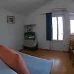 아파트 Nikolina *