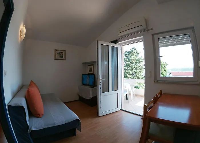 Nikolina Apartman *
