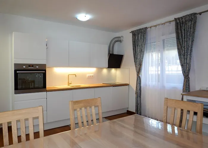 Apartman Nikolina Posedarje