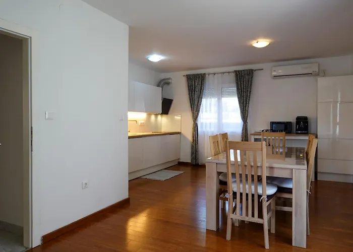 Nikolina Apartman