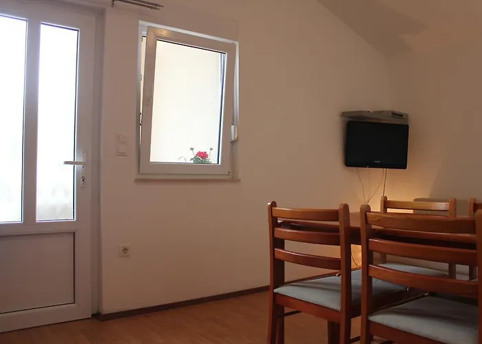 Nikolina 아파트 포세다르예