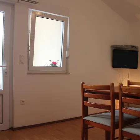 Nikolina Apartment Posedarje