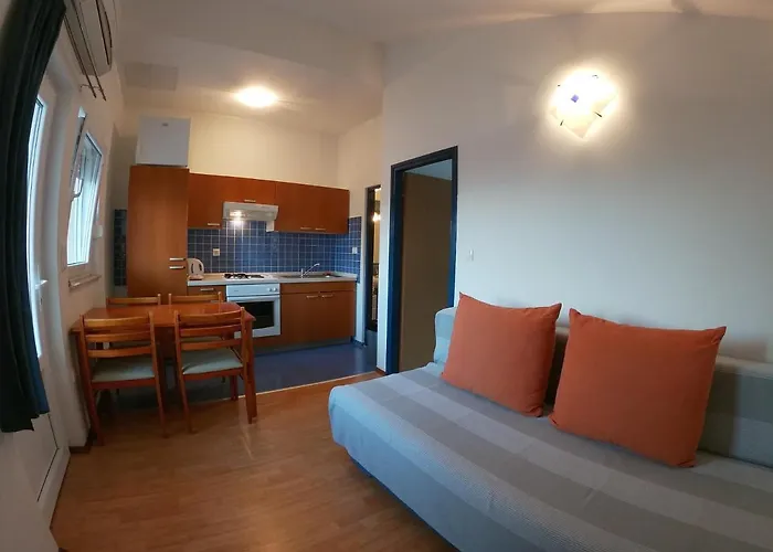 Nikolina Appartement